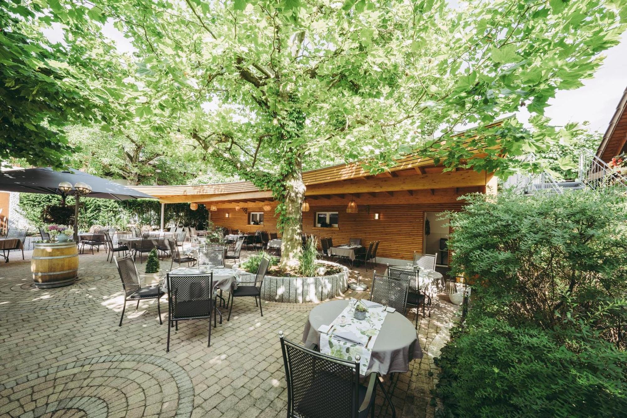 Pflugwirts Hotel Und Gasthaus 오버키르히 외부 사진