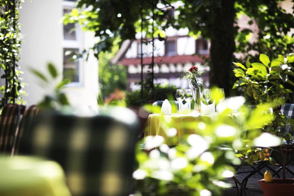 Pflugwirts Hotel Und Gasthaus 오버키르히 외부 사진